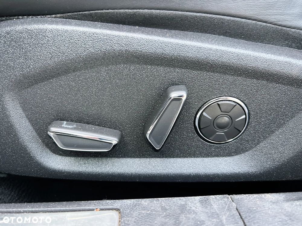Ford Mondeo - 18