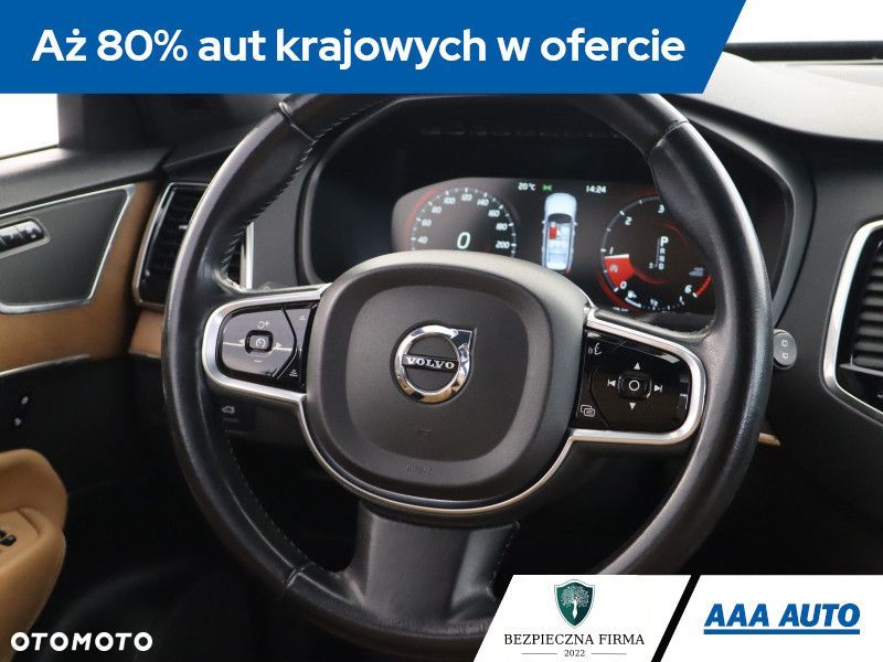 Volvo XC 90 - 22