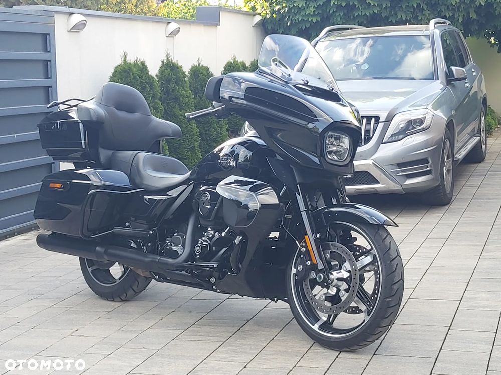 Harley-Davidson Touring Street Glide - 1