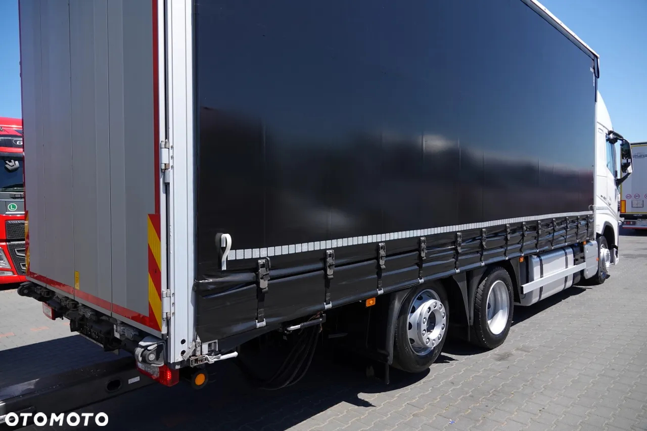 Volvo FH 460 / ZESTAW TANDEM / 120 M3 / CAŁA NA PODUSZKACH  / KLIMA POSTOJOWA  / PRZEJAZDOWY /  WIELTON / 2020 R / PO ZŁOTYM KONTRAKCIE SERWISOWYM - 12