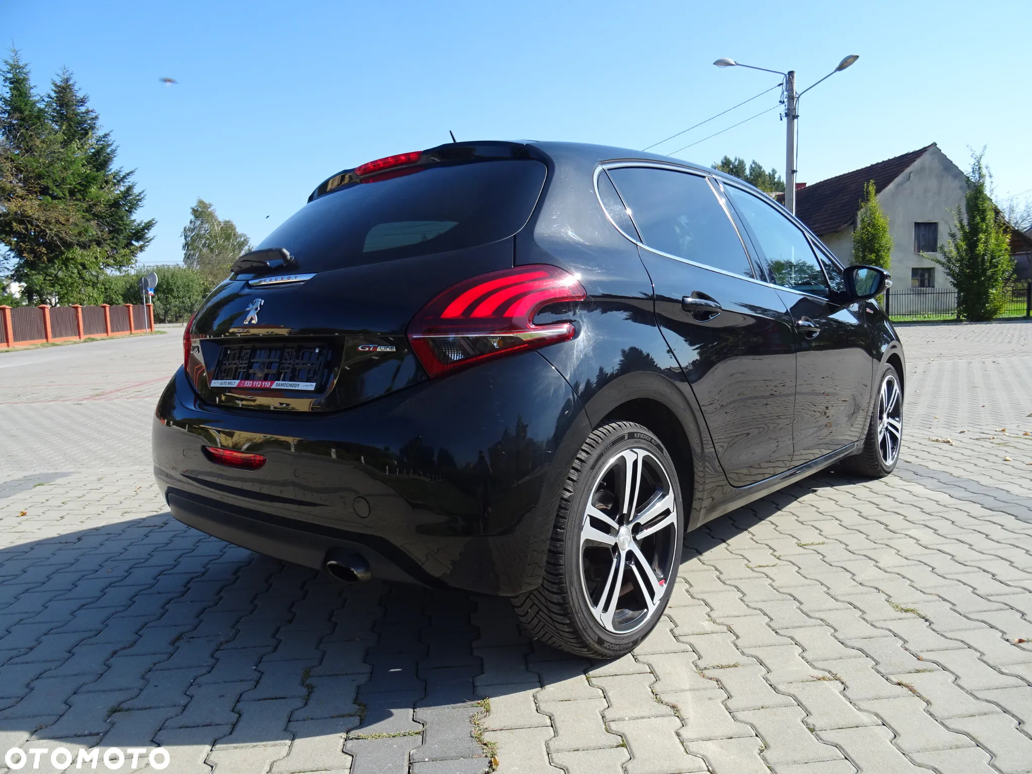 Peugeot 208 PureTech 110 Stop & Start Allure - 15