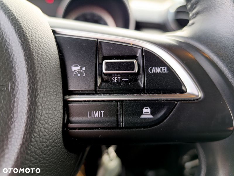 Suzuki Swift 1.2 Dualjet SHVS Premium - 21