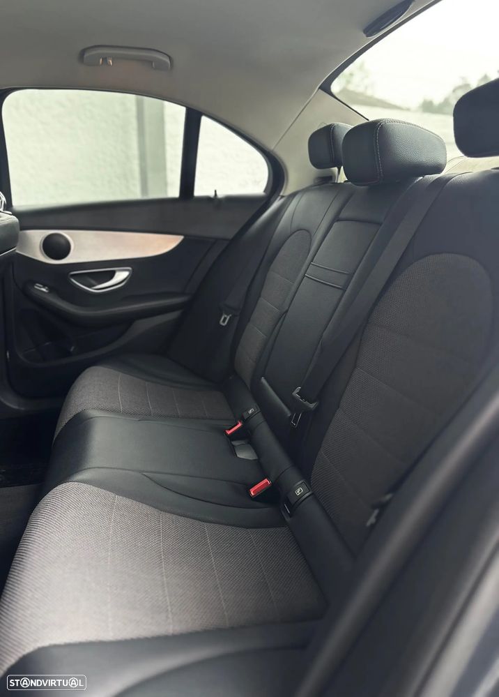 Mercedes-Benz C 200 d AMG Line - 16