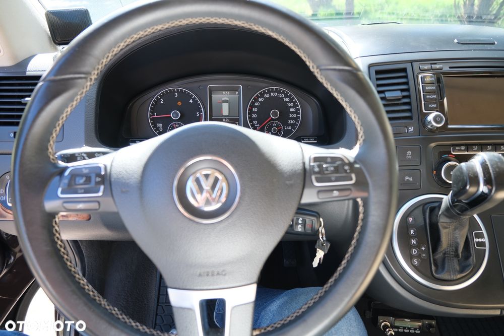Volkswagen Multivan - 5