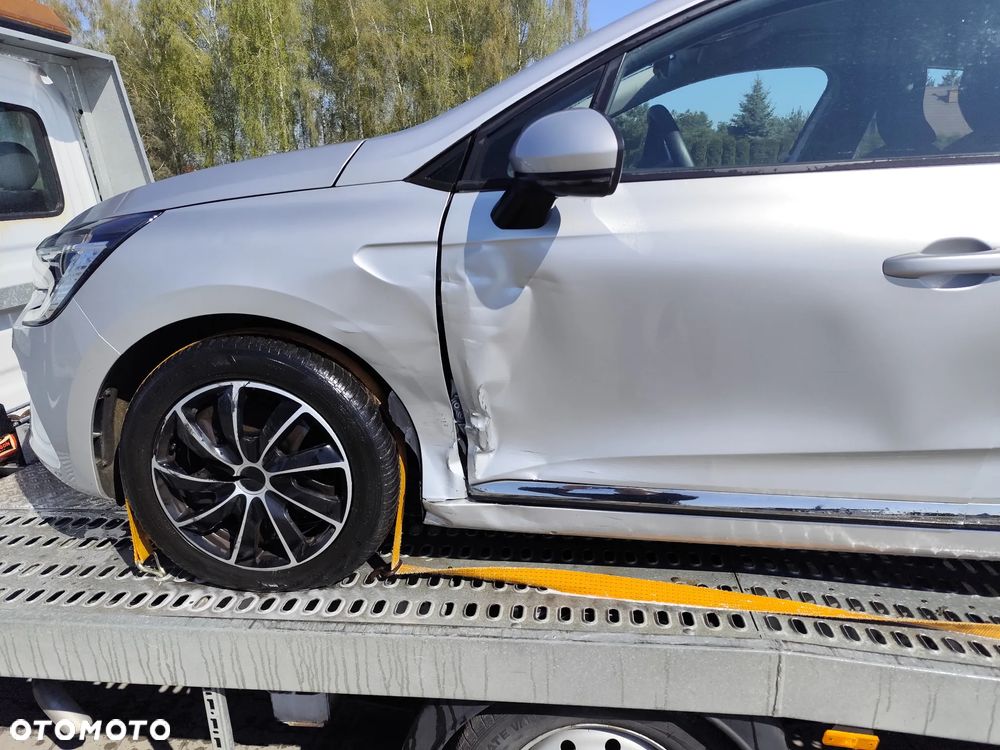 Renault Clio TCe 90 EVOLUTION - 10