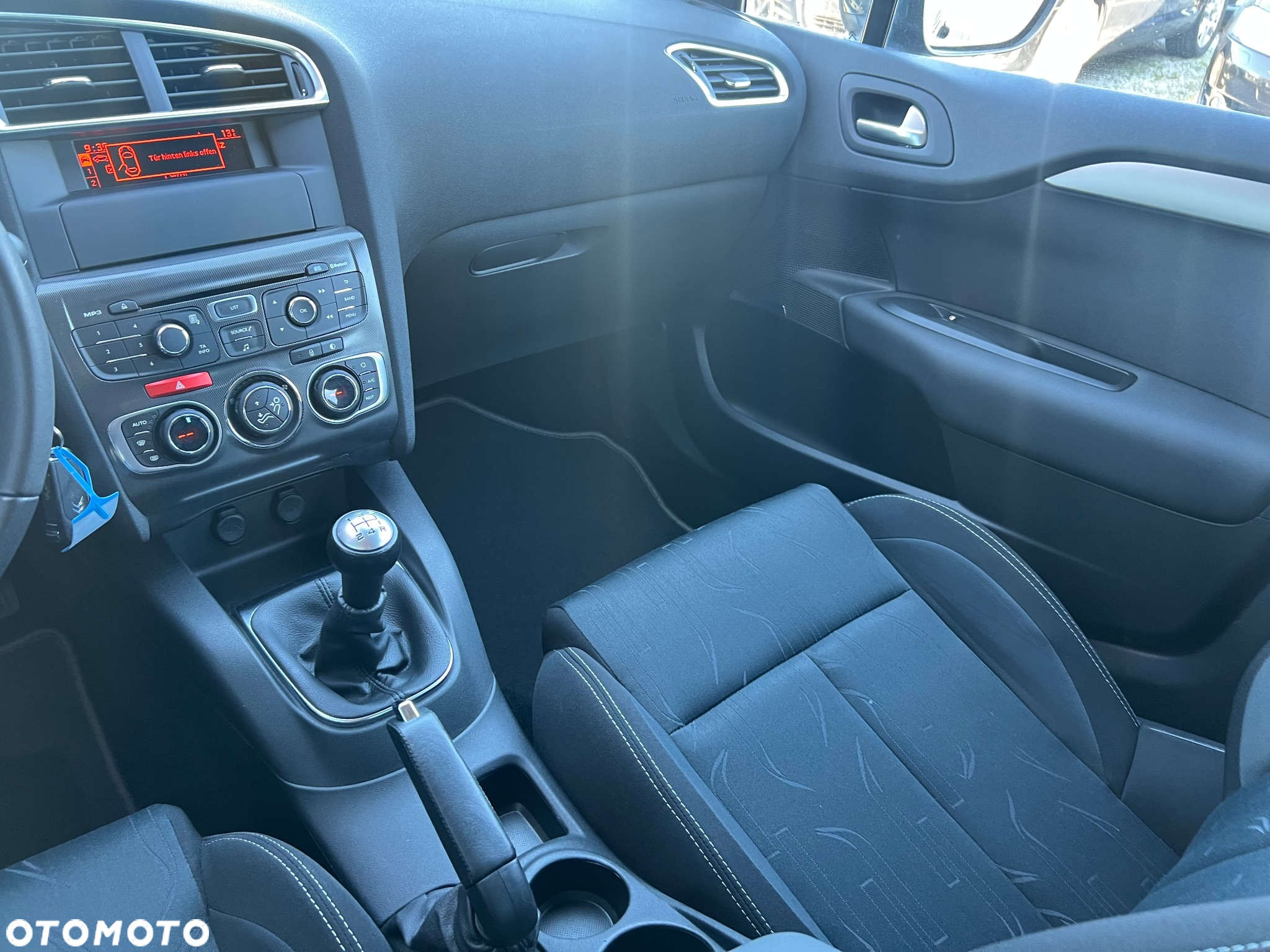 Citroën C4 HDi 90 Attraction - 19