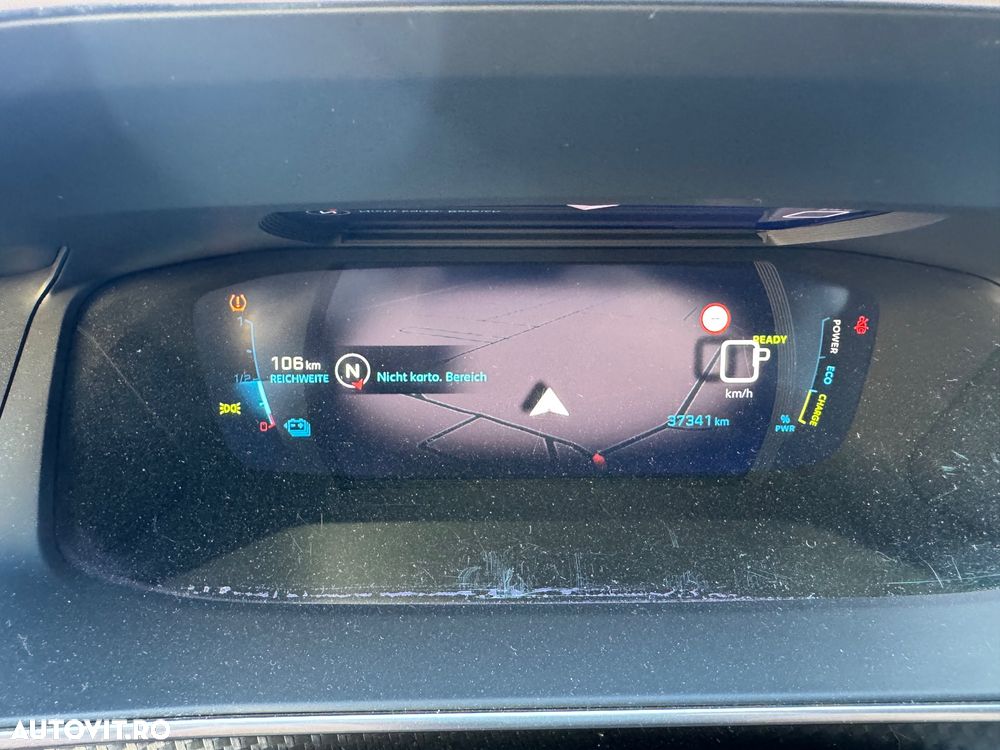 Peugeot 208 e-208 GT Pack - 11