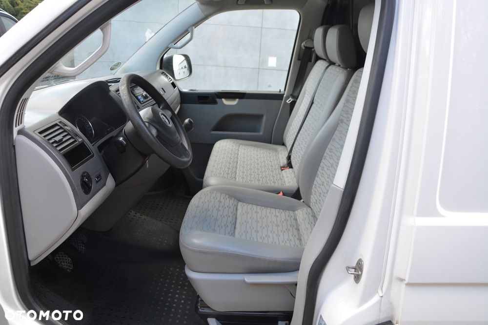 Volkswagen TRANSPORTER - 12