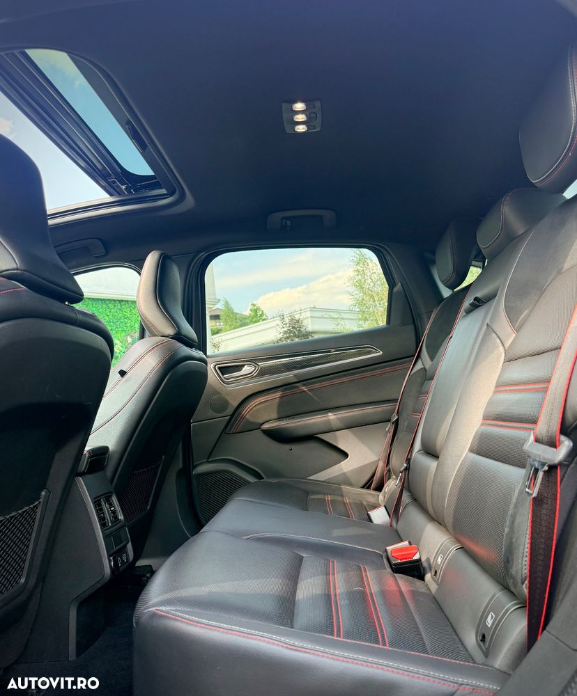 Renault Arkana E-TECH RS Line - 12