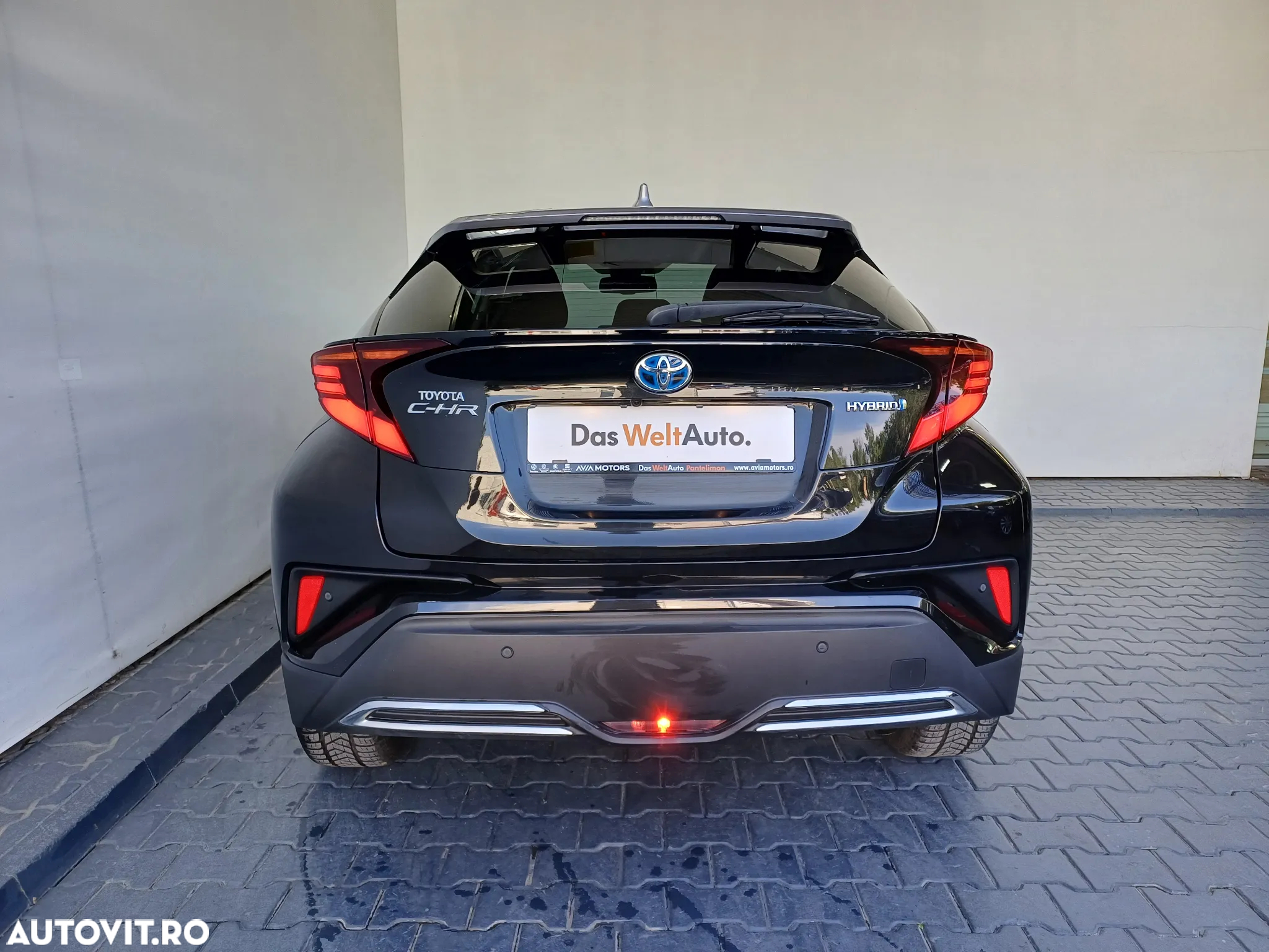 Toyota C-HR 2.0 HSD 184 CP 4x2 CVT Classy Bi-Tone - 30