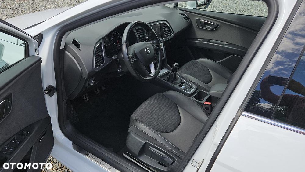 Seat Leon Sportstourer 1.4 TSI Xcellence S&S - 21
