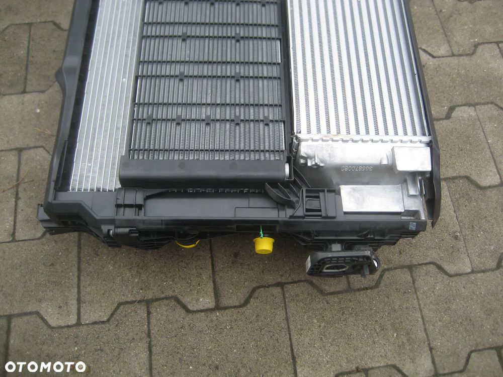 bmw 2 u06 x1 u11 f70 mini f65 22-26r benzyna chłodnica wody wentylator 5a7ee95 1999 5yy1380b 4a10605 wersja usa - 15