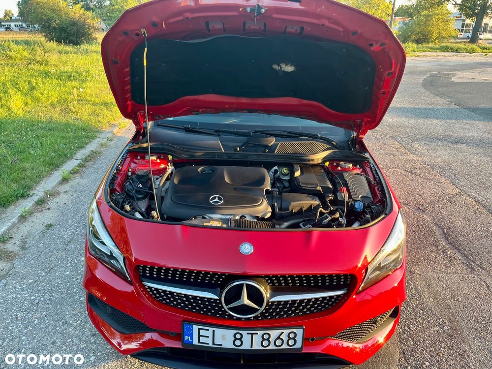 Mercedes-Benz CLA 220 4-Matic AMG Line - 6