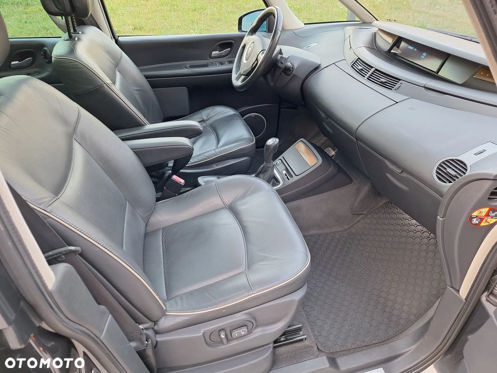 Renault Espace 2.0 dCi FAP Initiale - 18