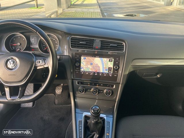 VW Golf Variant 1.6 TDi Trendline - 19