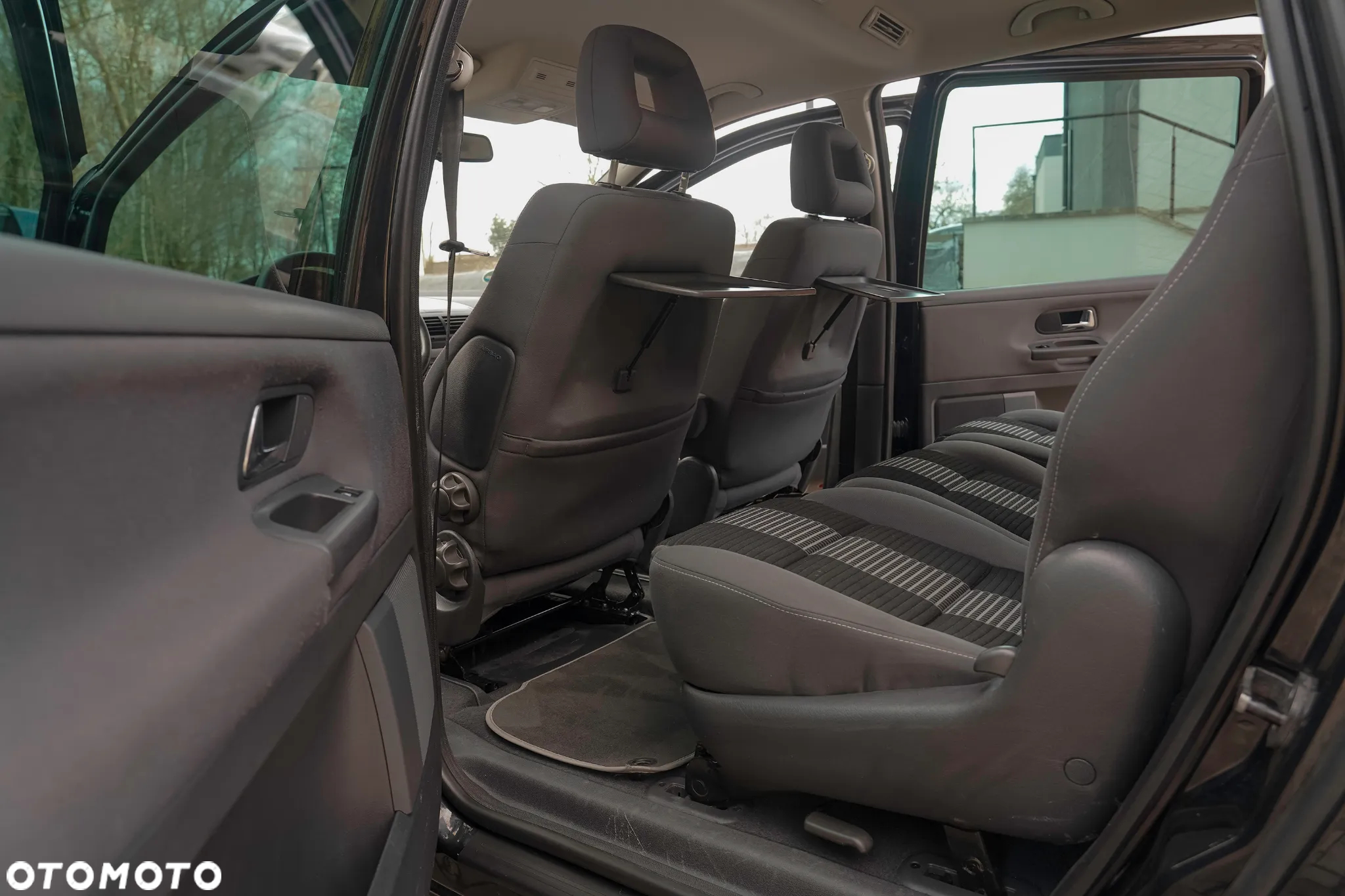 Volkswagen Sharan 1.8 5V Turbo Sportline - 35