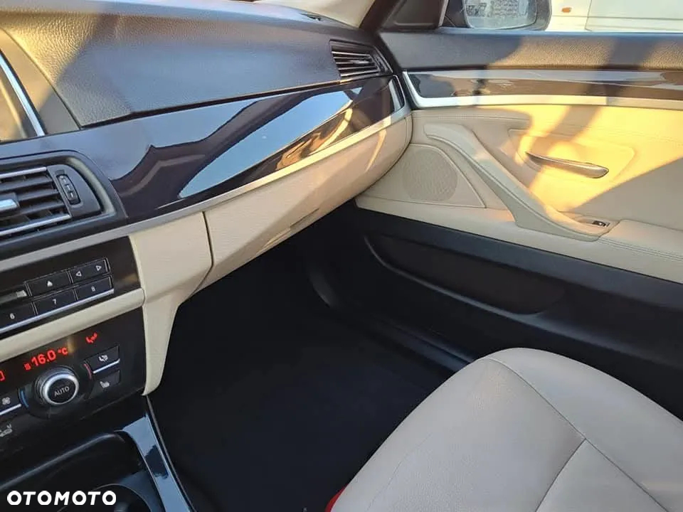 BMW Seria 5 - 13
