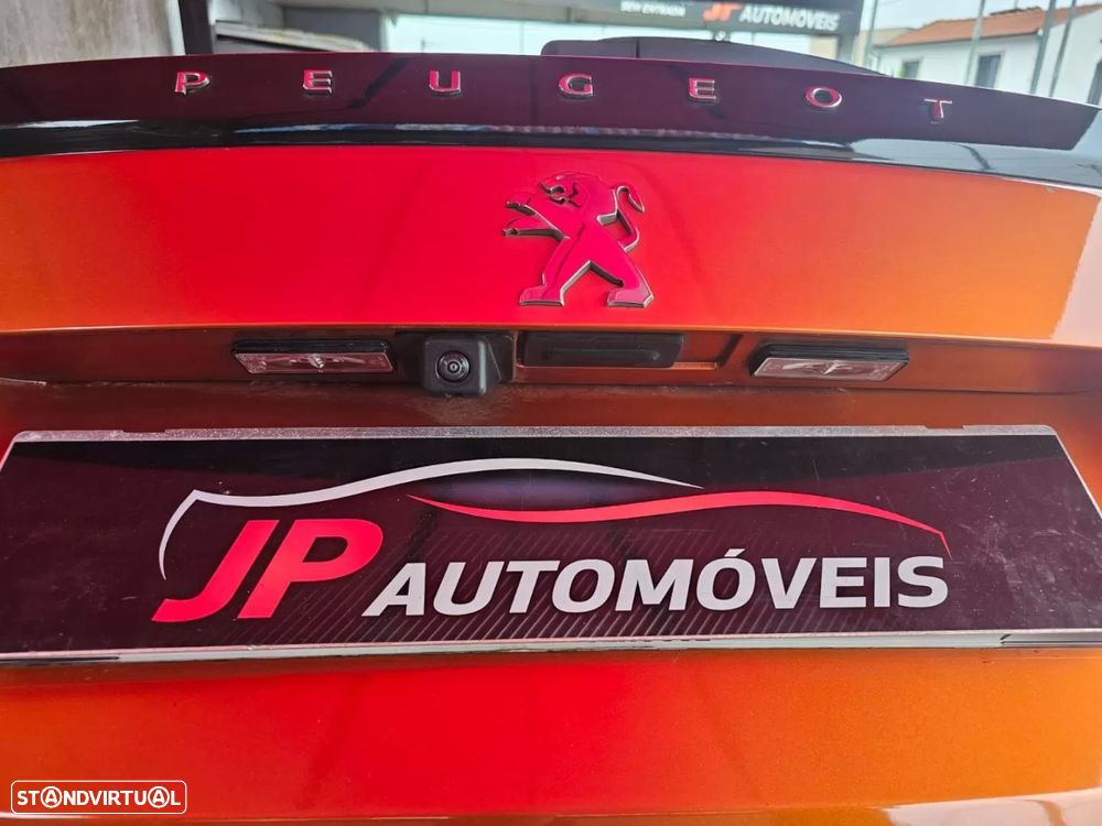 Peugeot e-2008 50 kWh Style - 14