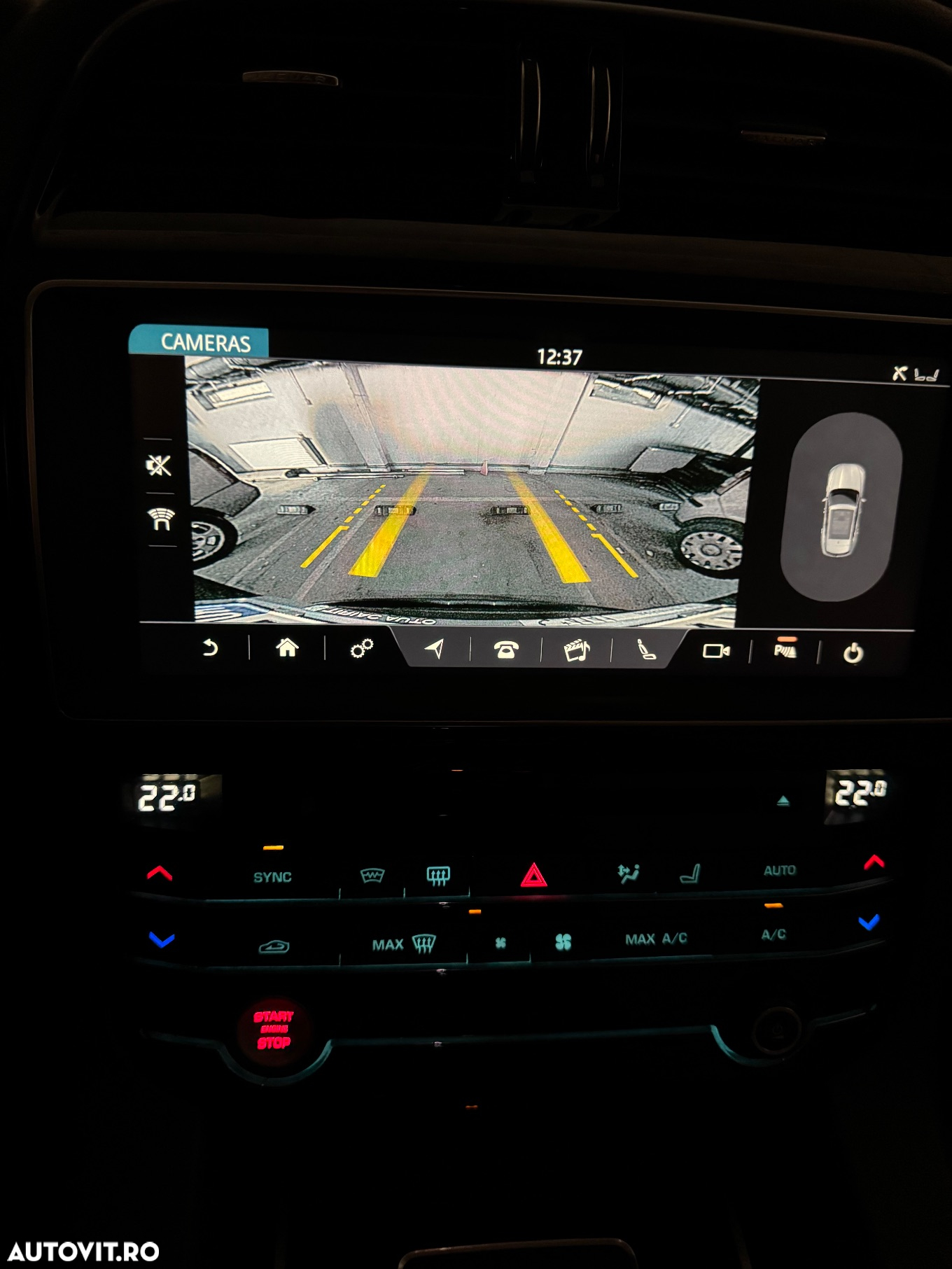 Jaguar F-Pace 20d AWD Prestige - 19