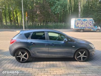 Opel Astra 1.6 Enjoy - 3