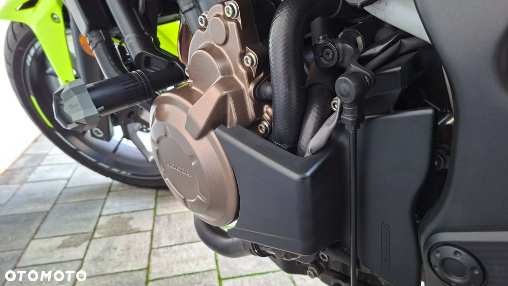 Honda CB - 27