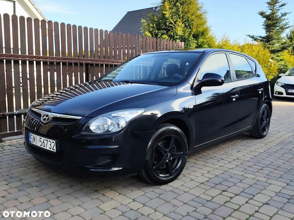 Hyundai i30 1.6 CRDi Classic + World Cup - 15