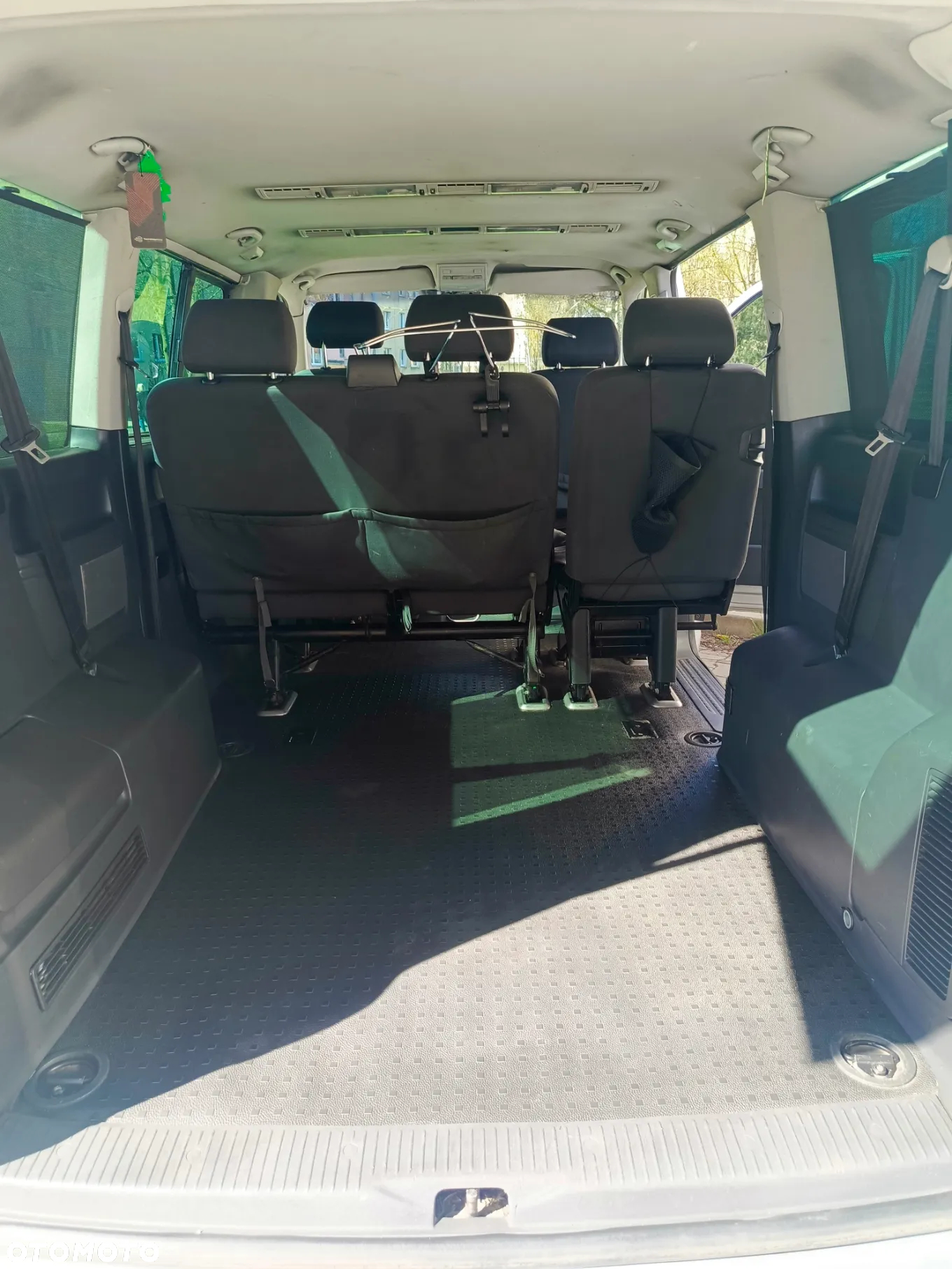 Volkswagen Caravelle TDI Basis - 19