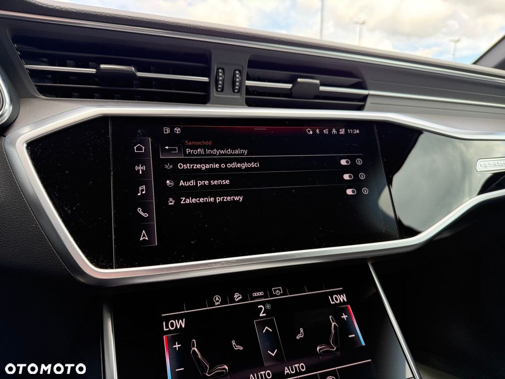Audi A6 Allroad - 33
