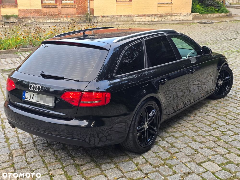 Audi A4 Avant 2.0 TDI - 9