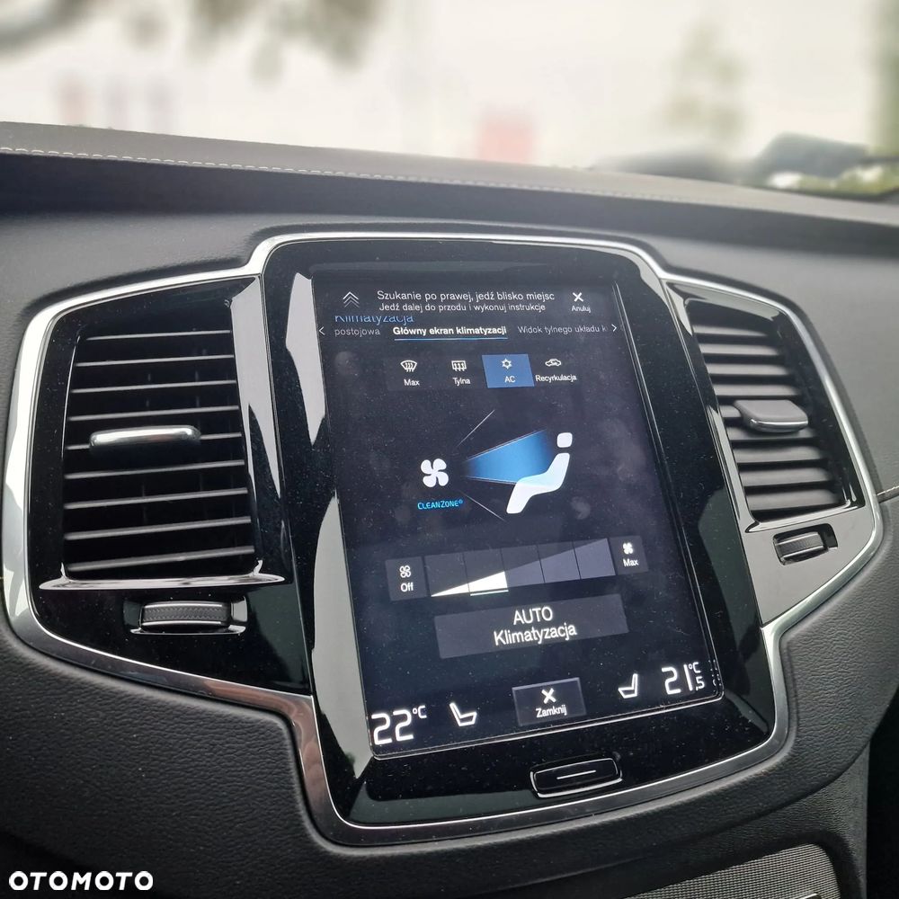 Volvo XC 90 D5 AWD R-Design 7os - 25