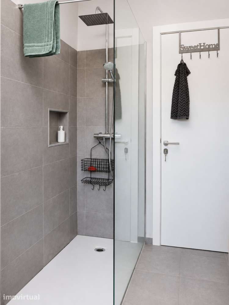 Quarto em apartamento remodelado - Grande imagem: 5/7