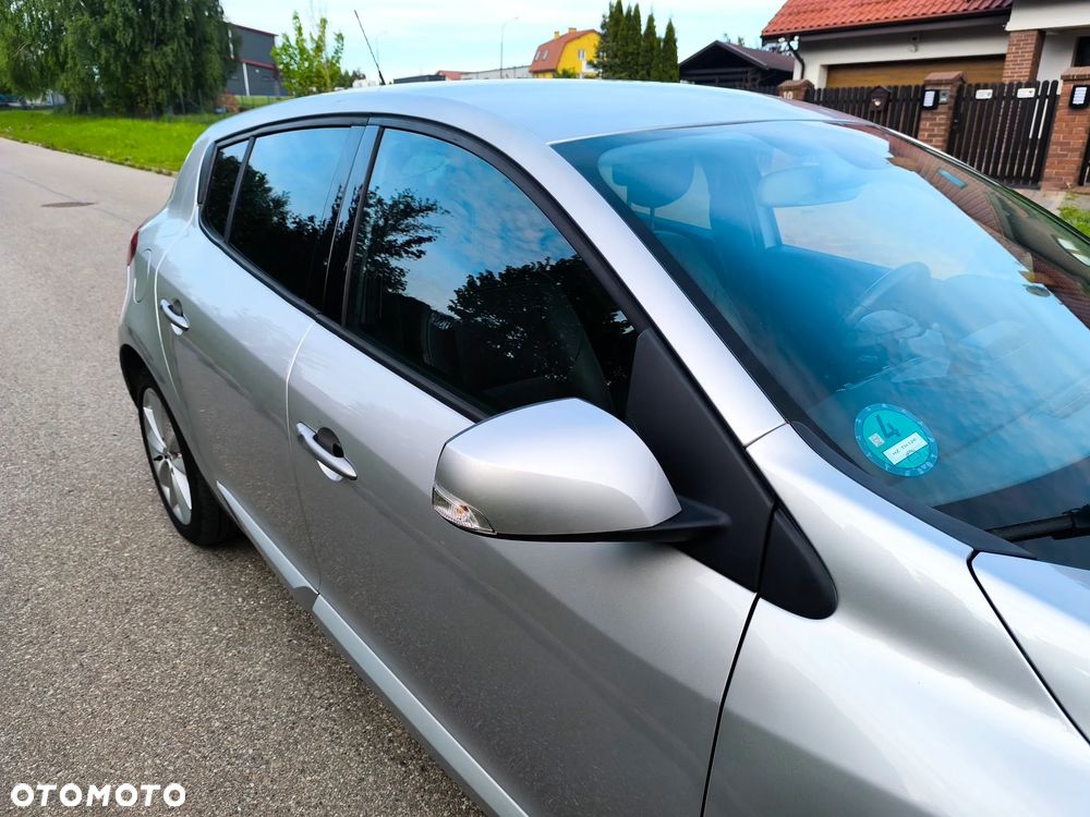 Renault Megane TCe 130 Dynamique - 10