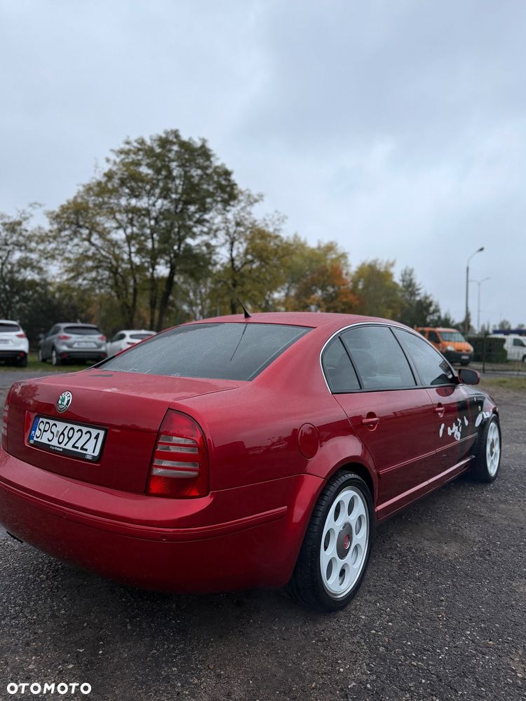 Skoda Superb 2001