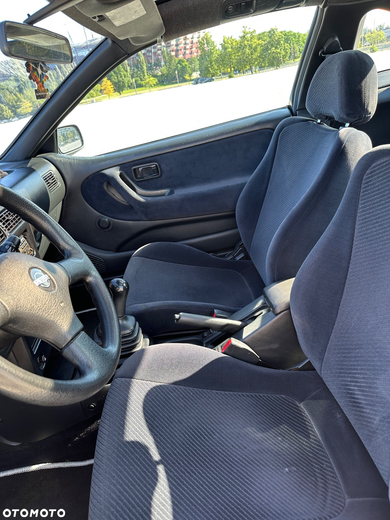 Nissan 100 NX - 11