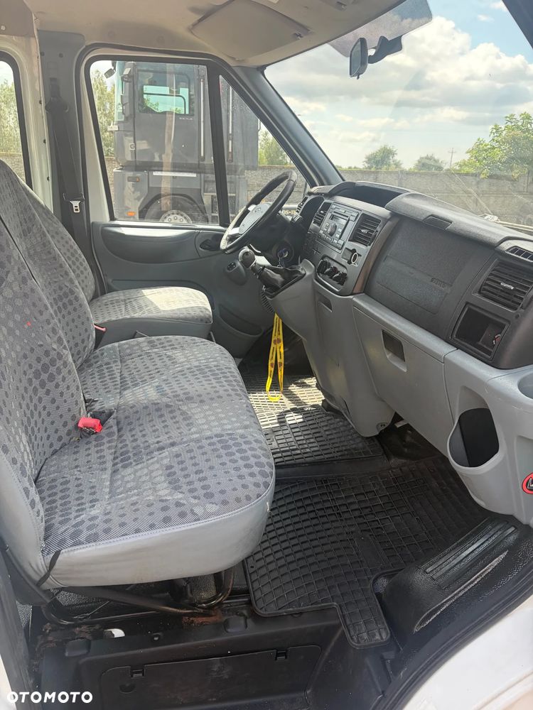 Ford transit - 9