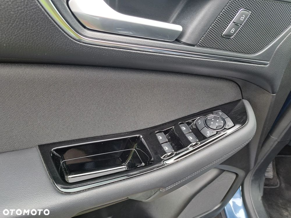 Ford Galaxy 2.0 EcoBlue Titanium - 18