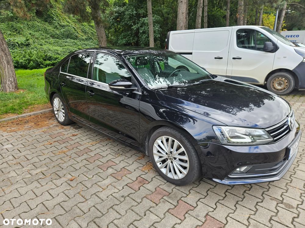 Volkswagen Jetta 1.4 TSI BMT Highline - 18
