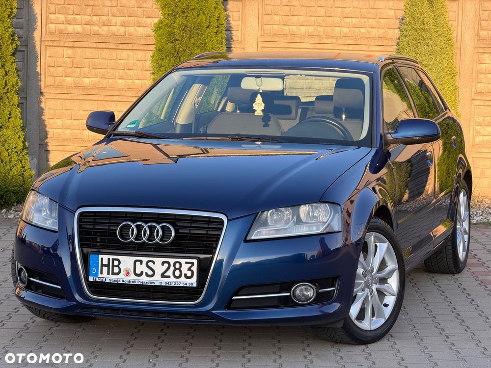 Audi A3 Sportback 2.0 TDI DPF Ambiente - 1