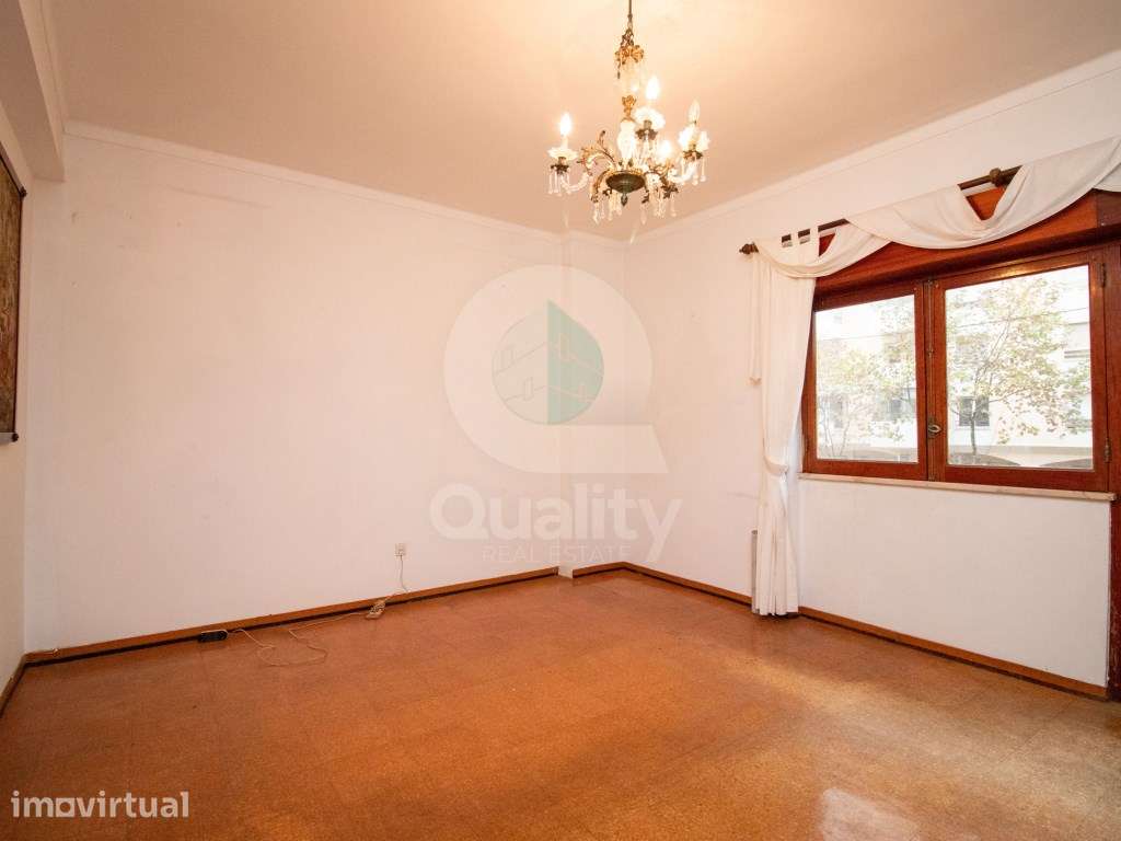 Apartamento T3 em Barreiro com Terraço e Elevador - Grande imagem: 5/27