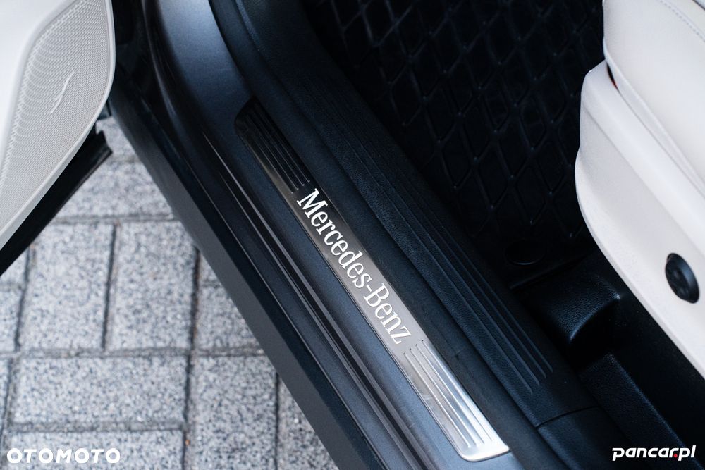 Mercedes-Benz GLA 250e Progressive - 19