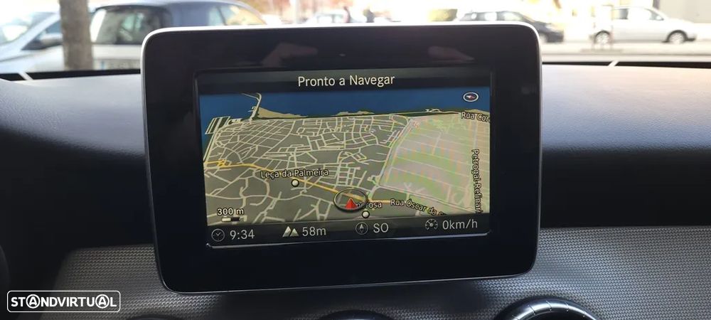 Mercedes-Benz CLA 180 d Shooting Brake Urban - 24