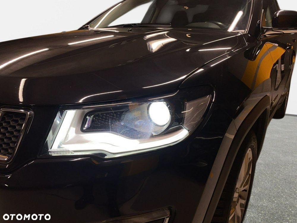 Jeep Compass - 10