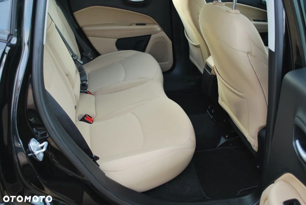 Jeep Compass 1.4 TMair Longitude FWD S&S - 21