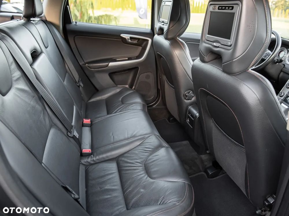 Volvo XC 60 - 19