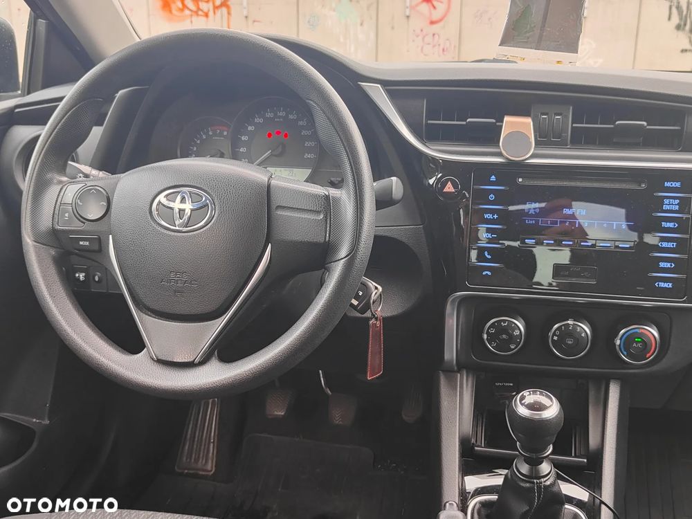 Toyota Corolla 1.33 Active EU6 - 20