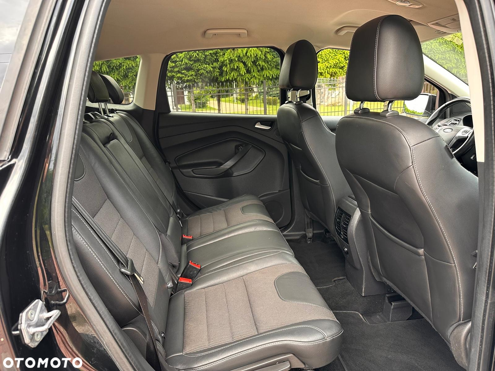 Ford Kuga 2.0 TDCi AWD Titanium - 13