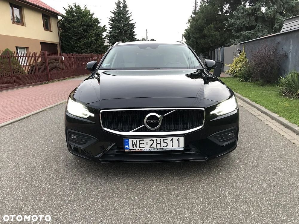 Volvo V60 B4 D Momentum Pro - 2