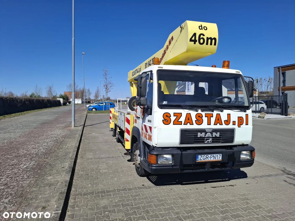 MAN Podnośnik Koszowy Bison TKA 26 - 26 Metrów w Górę 18 m bok Pilot - 2