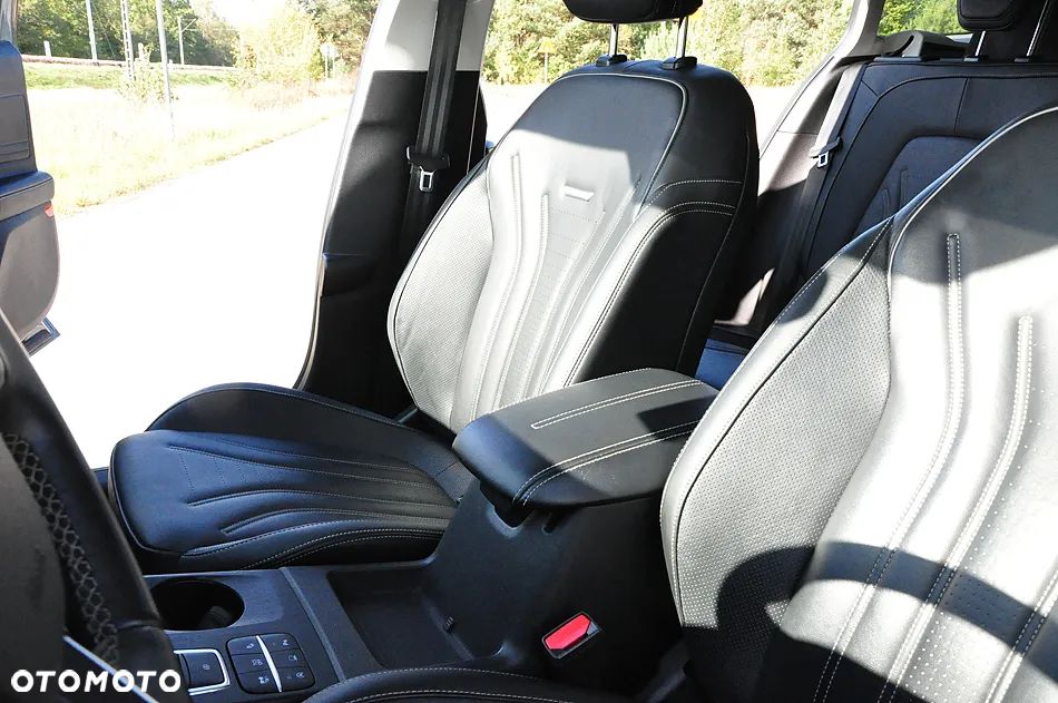 Ford Focus 1.5 EcoBoost Vignale - 27