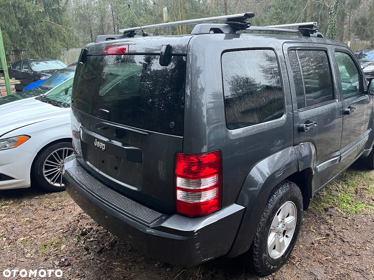 Jeep Liberty - 3